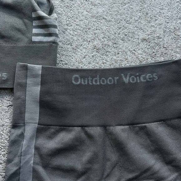 Outdoor Voices Gray Workout Set - Picture 3 of 4